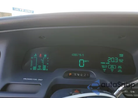 1996 Mercury Grand Marquis Ls z USA, uszkodzony, nr VIN 2MELM75W7TX700674